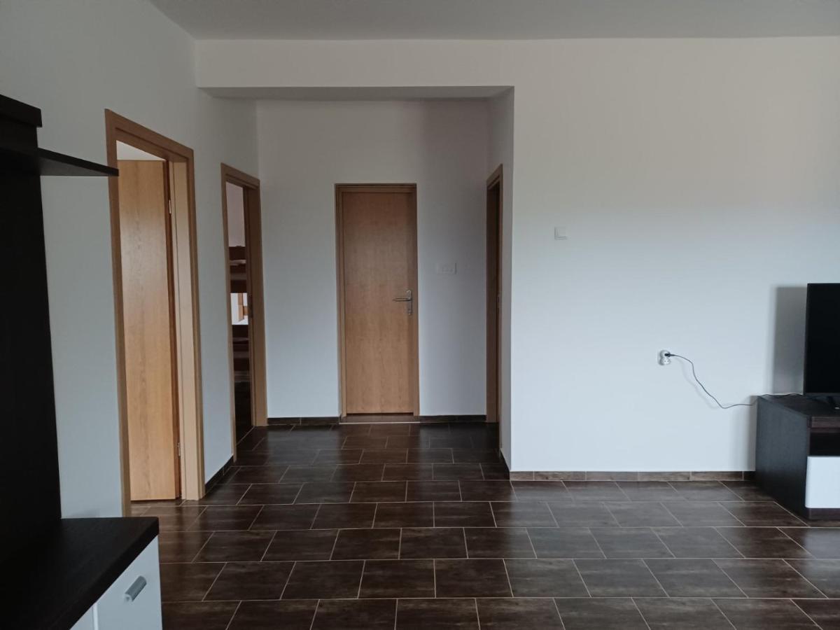 Apartman Milanko Muskovci Eksteriør billede