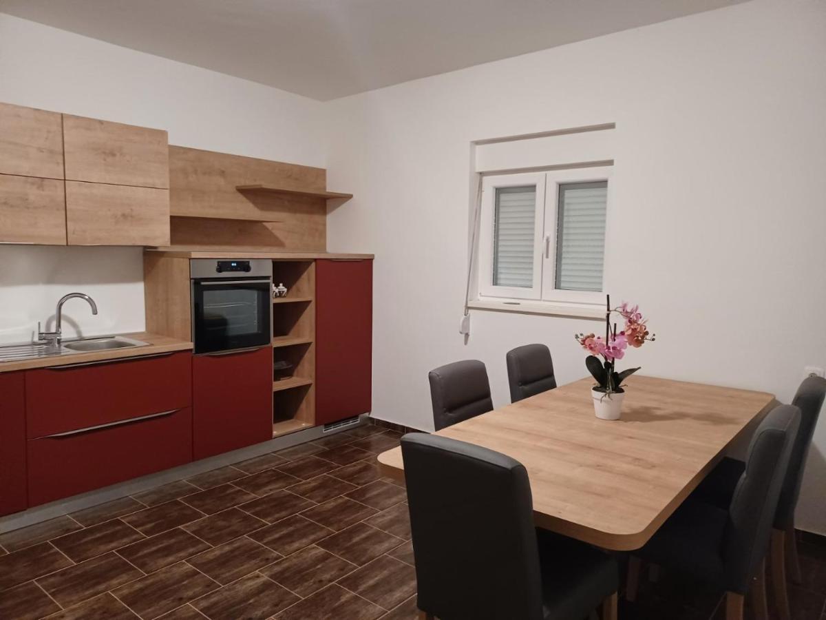 Apartman Milanko Muskovci Eksteriør billede